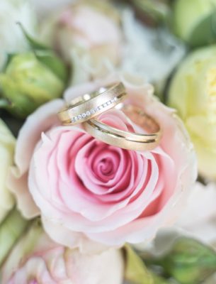 Enviar ramo de rosas blancas domicilio Rosas de regalo, rosas para enamorados, ramo rosas a domicilio, rosas de San Valentín, rosas de San Jordi, flores para una novia